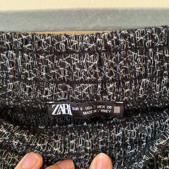 Zara Knit Wide Leg Pull On Pants Size S Textured Black & White Elastic Waist - Picture 3 of 9